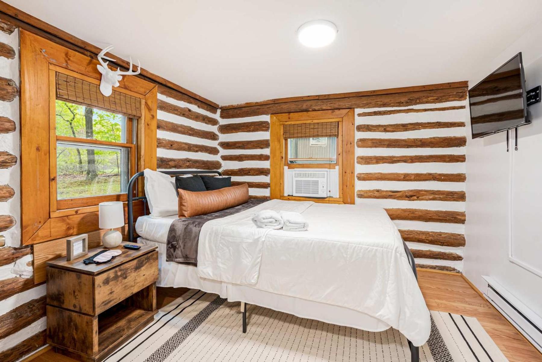 Modernized Log Cabin W Hot Tub Fire Pit & Views Berkeley Springs Buitenkant foto